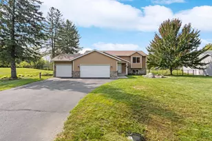 16670 Whitewood Ave, Prior Lake, MN 55372 - Photo 1