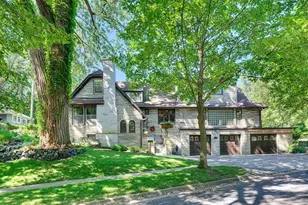 15 Benhill Rd, Saint Paul, MN 55105 - Photo 1