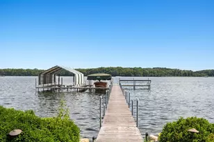 2462 Lafayette, Minnetonka Beach, MN 55391 - Photo 106