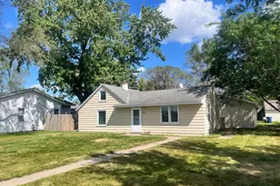 1320 11th Ave S, Saint Cloud, MN 56301 - Photo 1