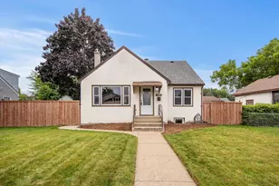 233 Richmond St W, South Saint Paul, MN 55075 - Photo 1