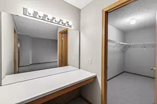 17600 Lenox Cir, Eden Prairie, MN 55347 - Photo 32