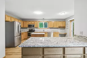 17600 Lenox Cir, Eden Prairie, MN 55347 - Photo 12