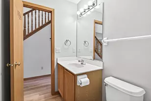 17600 Lenox Cir, Eden Prairie, MN 55347 - Photo 24