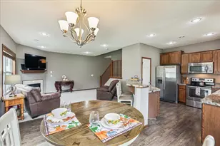 594 Stonewood Ln, Burnsville, MN 55306 - Photo 14