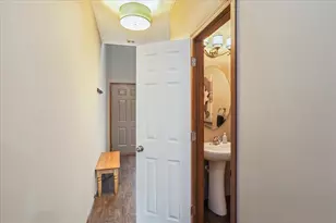 594 Stonewood Ln, Burnsville, MN 55306 - Photo 4