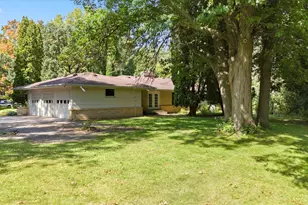 3430 Glenarden Rd, Arden Hills, MN 55112 - Photo 24