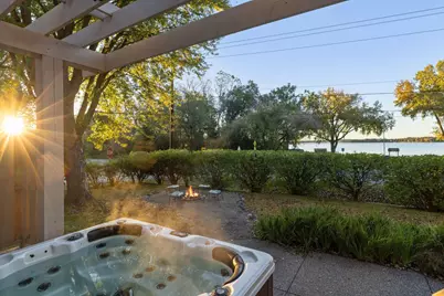 2615 Lake Avenue, White Bear Township, MN 55110 - Photo 4