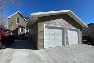 111 S 5th St, Montevideo, MN 56265 - Photo 2