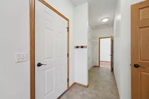 1789 Windsor Dr S, Shakopee, MN 55379 - Photo 30