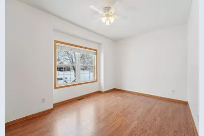 1789 Windsor Drive S, Shakopee, MN 55379 - Photo 20