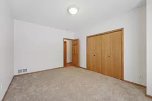 1789 Windsor Dr S, Shakopee, MN 55379 - Photo 38