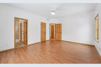1789 Windsor Drive S, Shakopee, MN 55379 - Photo 24