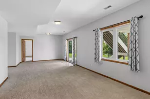 14255 Footbridge Way, Apple Valley, MN 55124 - Photo 48