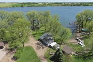2319 Cottonwood Lake Dr, Windom, MN 56101 - Photo 1