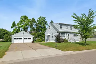 721 Harrison St, Anoka, MN 55303 - Photo 1