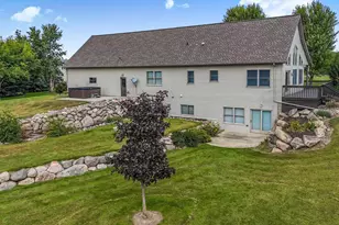 68157 340th St, Watkins, MN 55389 - Photo 8