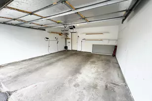 1900 Shenandoah Ct, Plymouth, MN 55447 - Photo 10