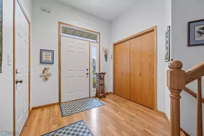 1715 33rd Street S, Moorhead, MN 56560 - Photo 4