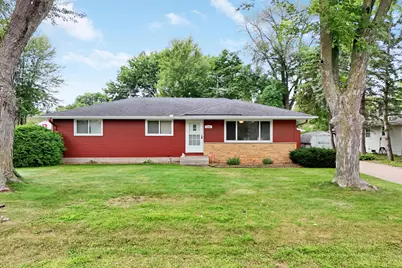 1906 Oak Street, Hastings, MN 55033 - Photo 1