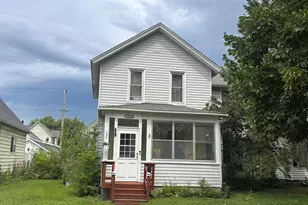 222 E King St, Winona, MN 55987 - Photo 1