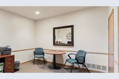 2320 Highway 12 E #2, Willmar, MN 56201 - Photo 10