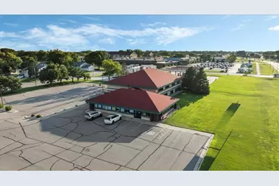 2320 Highway 12 E #2, Willmar, MN 56201 - Photo 4