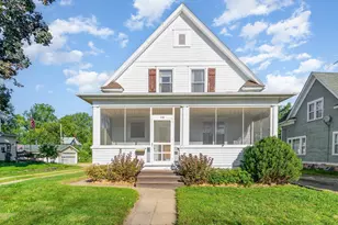 448 9th St, Red Wing, MN 55066 - Photo 1