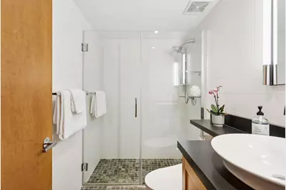 355 Kellogg Boulevard E #7, Saint Paul, MN 55101 - Photo 32