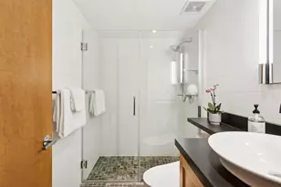 355 Kellogg Blvd E, Saint Paul, MN 55101 - Photo 32