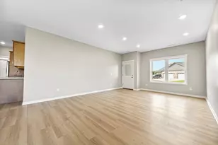 605 Northwood Pl, Janesville, MN 56048 - Photo 14