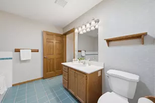 1708 Kerry Ln, Woodbury, MN 55125 - Photo 8