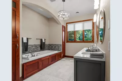 230 Birch Bluff Road, Excelsior, MN 55331 - Photo 32