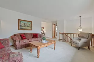 518 Rolls Rd, New Brighton, MN 55112 - Photo 6