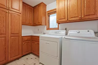 518 Rolls Road, New Brighton, MN 55112 - Photo 12