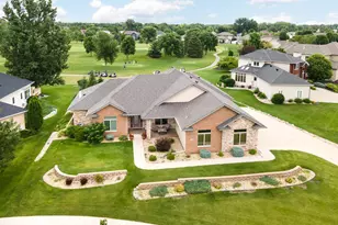 2009 Rose Creek Blvd S, Fargo, ND 58104 - Photo 2