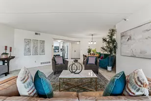 600 4th St SW, Rochester, MN 55902 - Photo 8