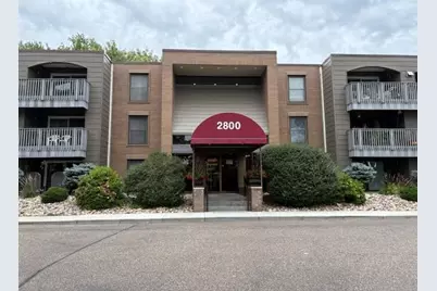 2800 Hamline Avenue N #139, Roseville, MN 55113 - Photo 1