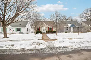 2741 Brunswick Ave S, Saint Louis Park, MN 55416 - Photo 2
