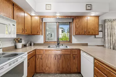 11017 27th Avenue S, Burnsville, MN 55337 - Photo 8