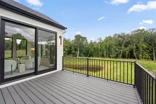 705 Ensconced Wy, Chaska, MN 55318 - Photo 10