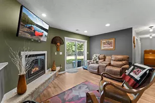 875 Marigold Dr, Cambridge, MN 55008 - Photo 14