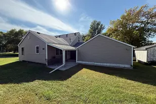 228 S Haven St, Appleton, MN 56208 - Photo 32