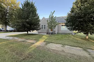 228 S Haven St, Appleton, MN 56208 - Photo 4