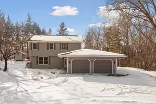 14 Dove Ln, North Oaks, MN 55127 - Photo 2