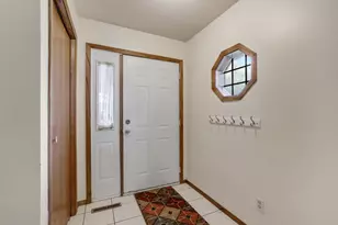 4368 W 141st St, Savage, MN 55378 - Photo 4