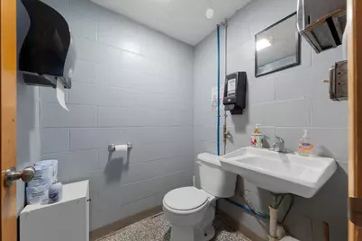 2108 8th Avenue NW, Faribault, MN 55021 - Photo 14