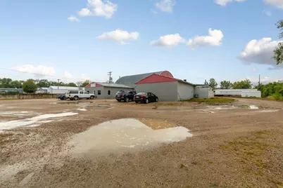 2108 8th Avenue NW, Faribault, MN 55021 - Photo 8