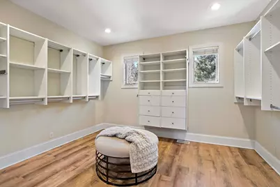 2101 Timberwood Drive, Chanhassen, MN 55317 - Photo 64