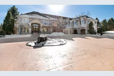 2101 Timberwood Drive, Chanhassen, MN 55317 - Photo 12